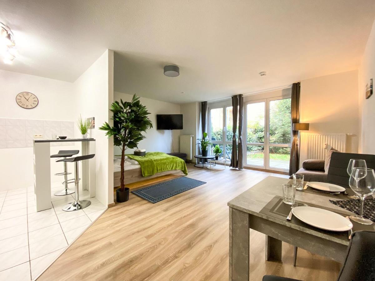 Wohlfuehl-Apartment Mit Kostenfreier Tiefgarage, Wifi & Terrasse Leipzig Exterior foto